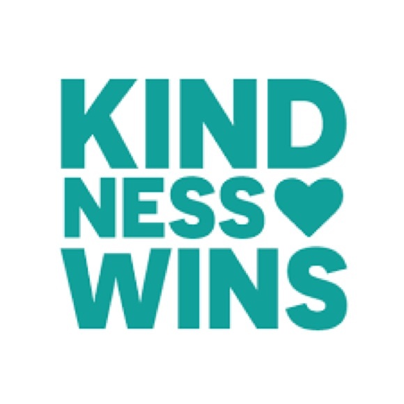 Meet your Posher, Maureen - Picture 2 of 8